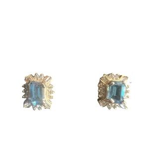 Elegant Gold and Blue Stud Earrings